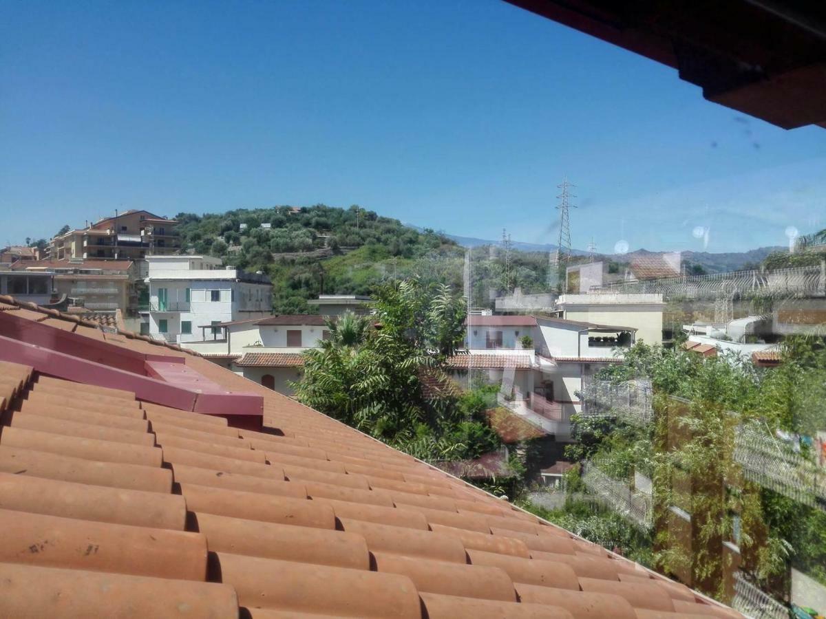 Villa Marysa Studio Apartment Giardini Naxos Eksteriør billede
